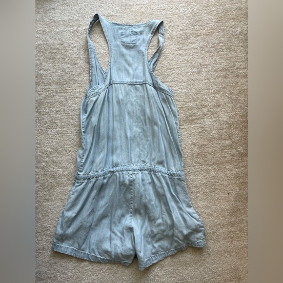 Rails Lily Chambray romper, size medium - Picture 5 of 6